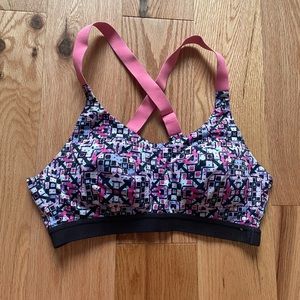 VICTORIA’S SECRET || Victoria Sport Bra